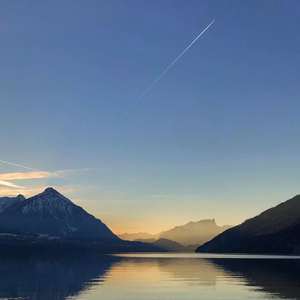 床上的免费的很黄60分钟视频
